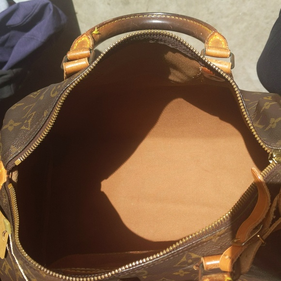 Lv bundle - Picture 14 of 16